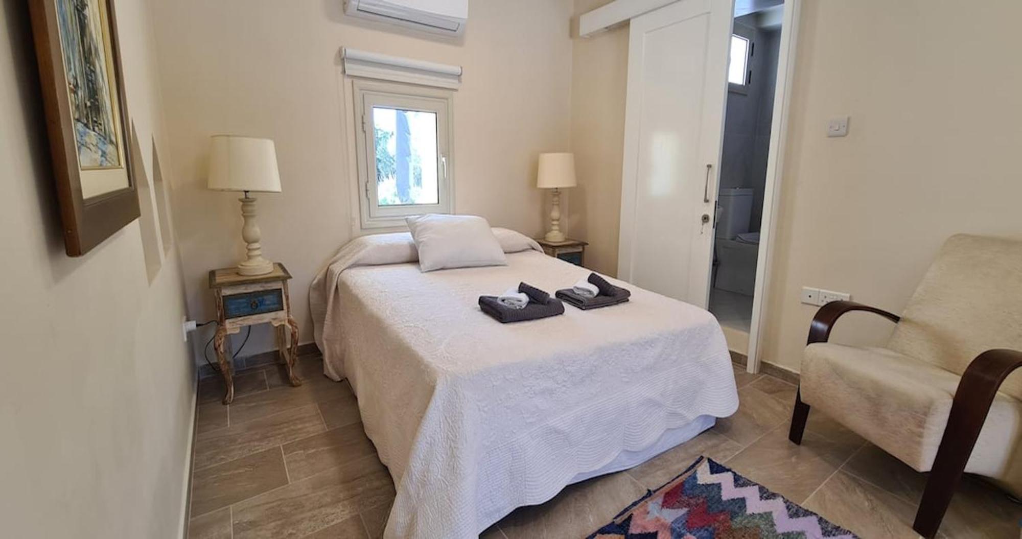 Neo Chorio Town House *